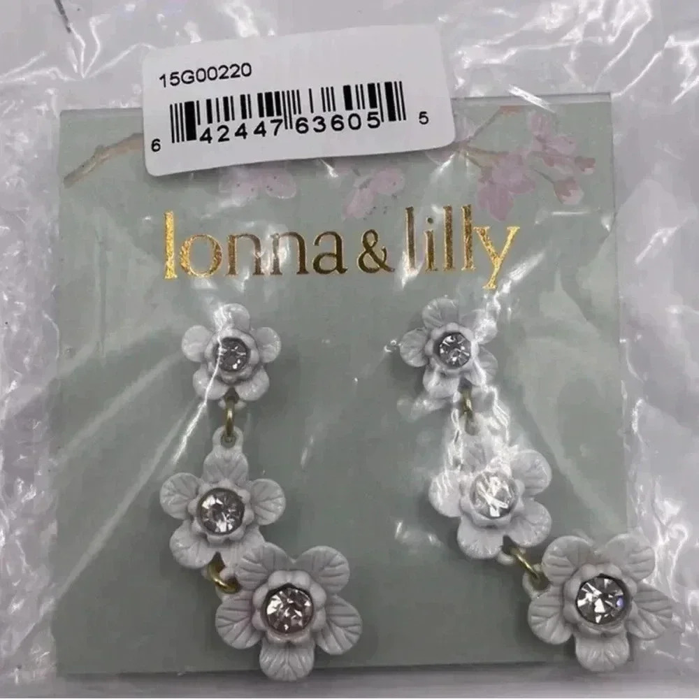 LONNA & LILLY Gold Tone Crystal White Flower Triple Drop Earrings New - Picture 5 of 6